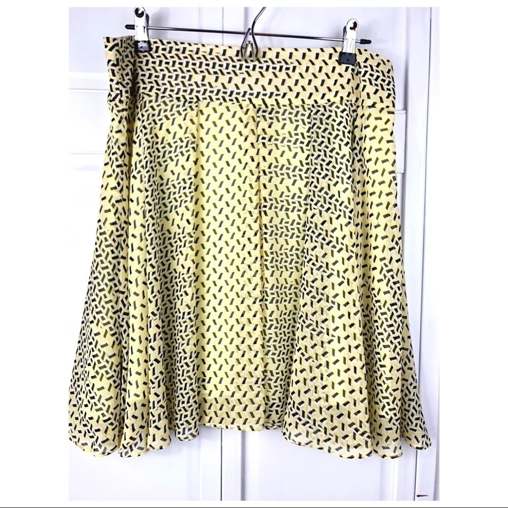 INC INTERNATIONAL CONCEPTS LEMON YELLOW BOX PLEATED SKIRT (0914)